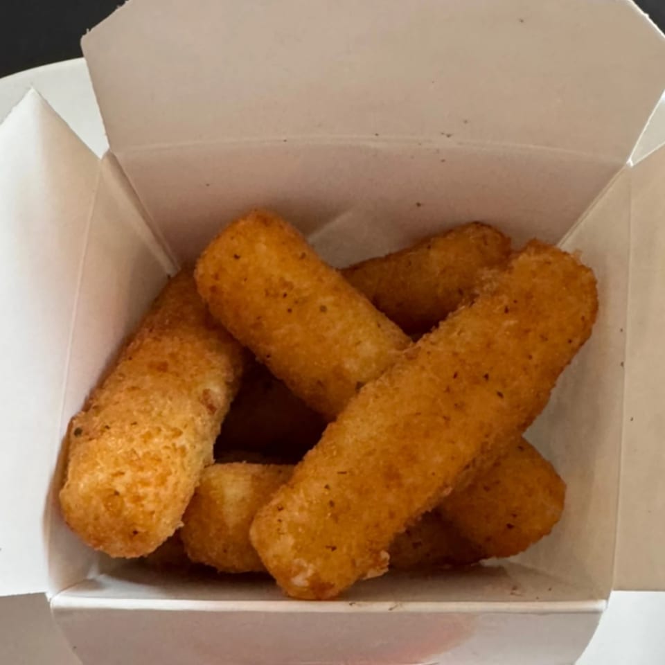 Mozzarella Sticks That Wow